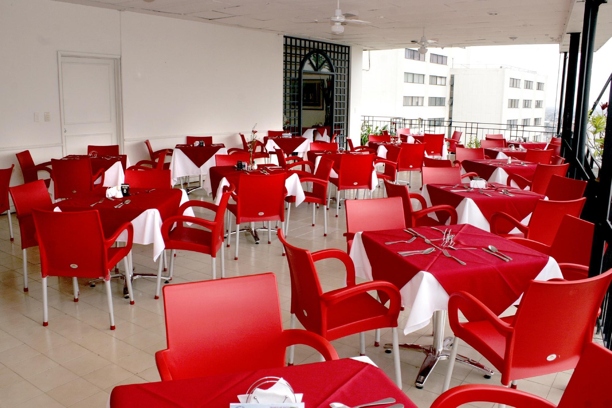 Hotel Royal Plaza กาลี ภายนอก รูปภาพ