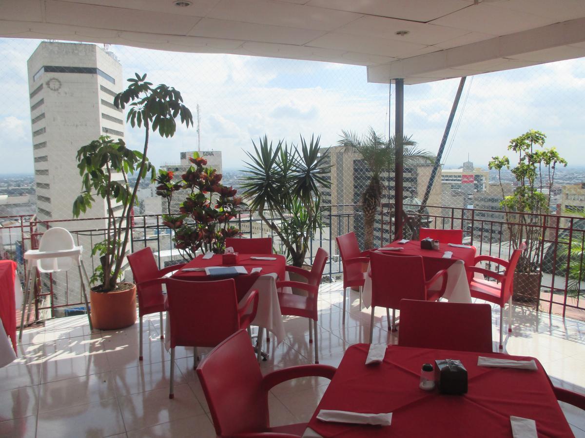 Hotel Royal Plaza กาลี ภายนอก รูปภาพ