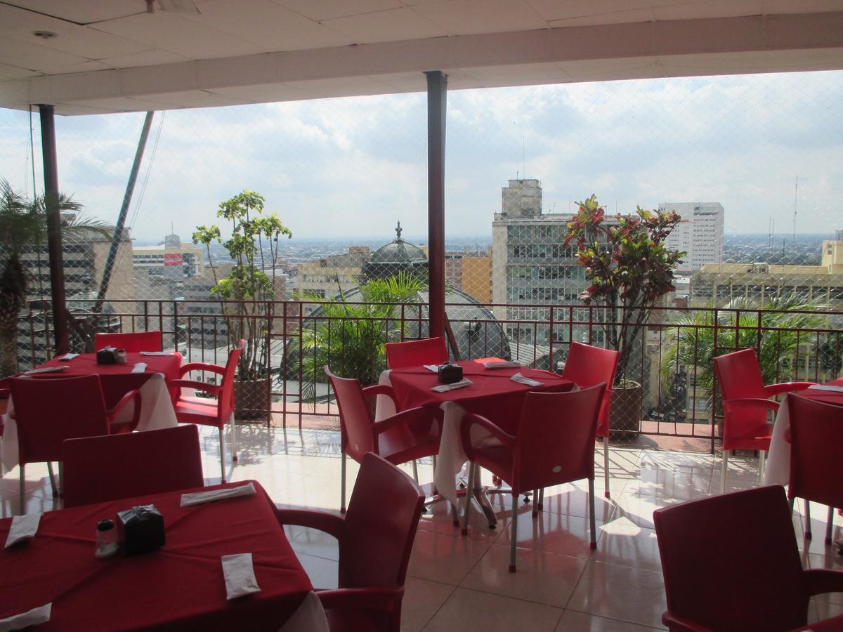 Hotel Royal Plaza กาลี ภายนอก รูปภาพ